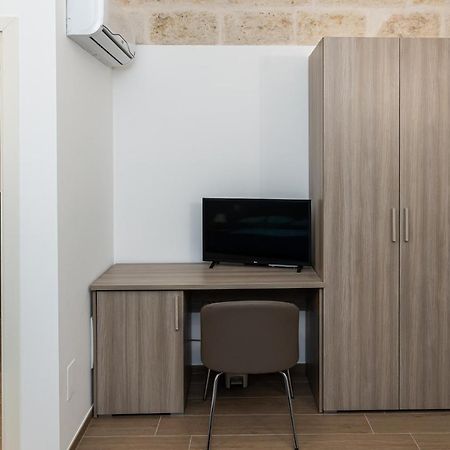 Peter & Dove'S House Bed & Breakfast Mola di Bari Exterior foto