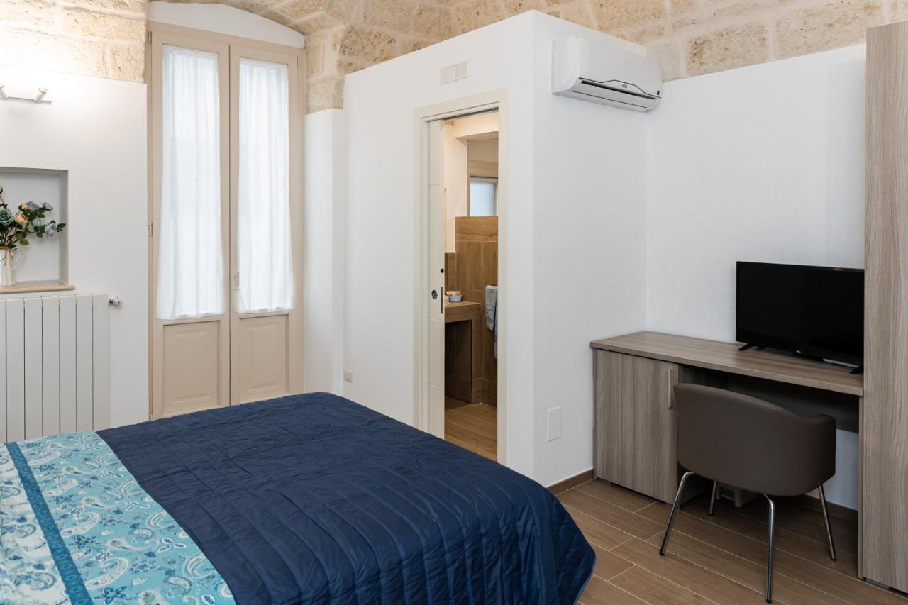 Peter & Dove'S House Bed & Breakfast Mola di Bari Exterior foto