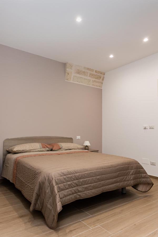 Peter & Dove'S House Bed & Breakfast Mola di Bari Exterior foto